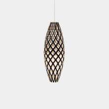 Load image into Gallery viewer, David Trubridge - Hinaki Pendant Light
